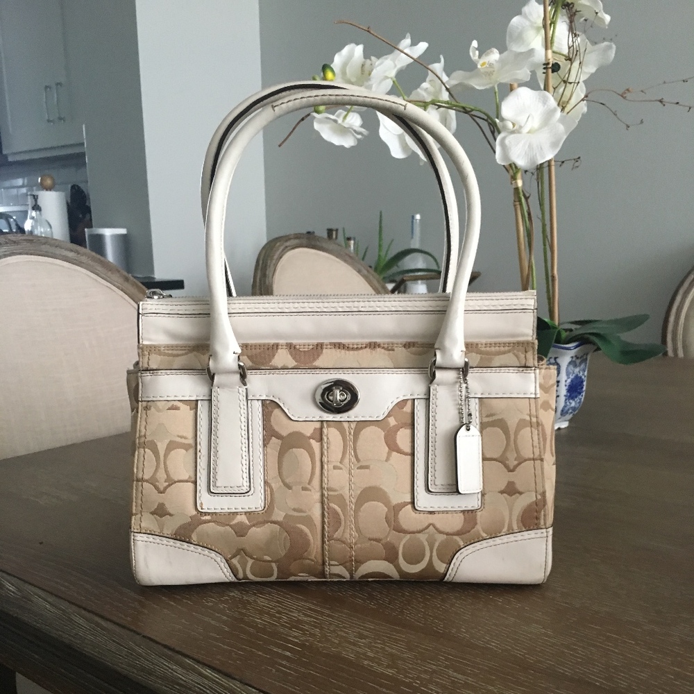 Coach Hampton Optic Tote- RARE!!!